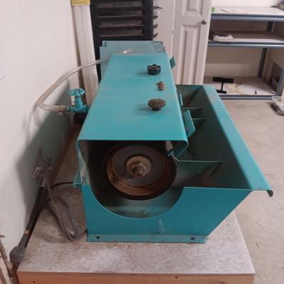 LAPIDARY MACHINE ON STAND