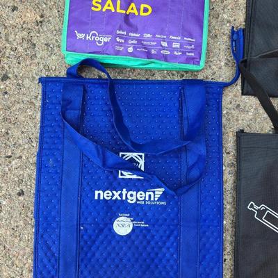 Insulated Grocery Bag and (3) Sectioned Wine Bags