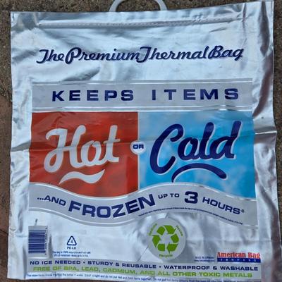 Hot/Cold Bag, Reusable Grocery Bags including an Insulated Bag