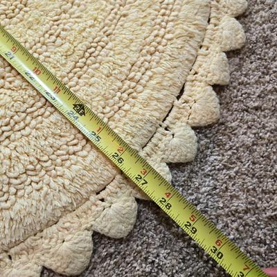 Sunny Yellow Round Scalloped Rug #3