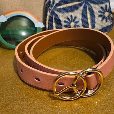 Mixed Access Lot - Funny Sunglasses, Peachy Pink Coral Belt, and (2) Makeup Bags