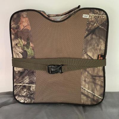 Camouflage cushion