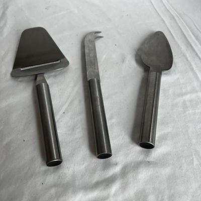 Teak Cheeseboard and More (K-MK)