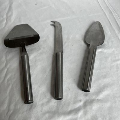 Teak Cheeseboard and More (K-MK)
