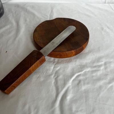 Teak Cheeseboard and More (K-MK)