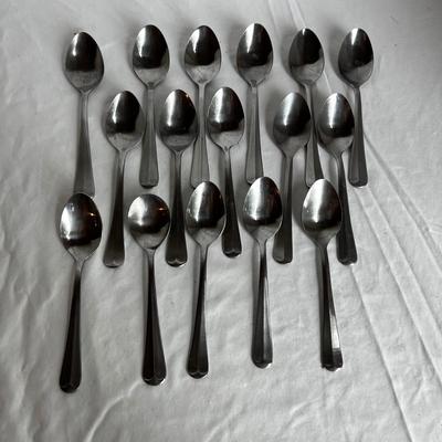 Rogers Stainless Flatware Set (K-MK)