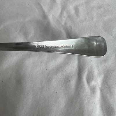 Rogers Stainless Flatware Set (K-MK)