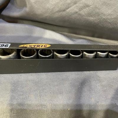 Metric sockets