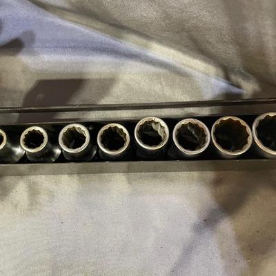 Metric sockets