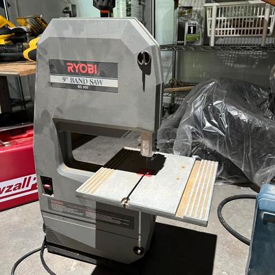Ryobi 9" Band Saw Tool