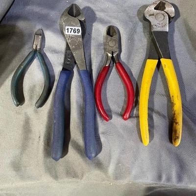 Plier assortment