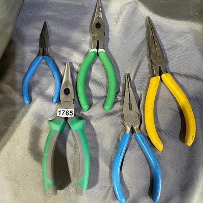 Needle nose pliers