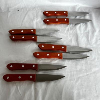 Henckels & Calphalons with Wooden Block (K-MK)