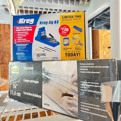 Lot 2 Tools - New Kreg Jig K4 & M-D Tile Cutter