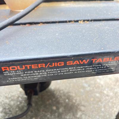 2 Black & Decker Hand & Table Jig Saws