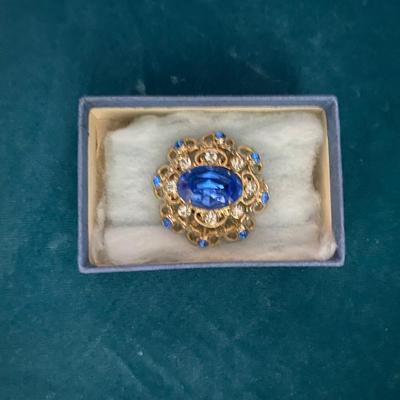 Vintage blue and clear rhinestone brooch