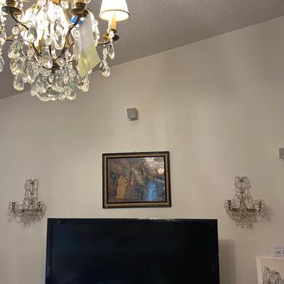 Pair of Ornate Brass/Glass Wall Sconces (LR-RG)