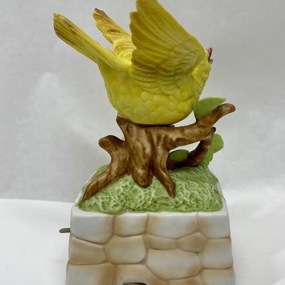 Bisque Porcelain Music Box Figurine 2 Yellow Birds Parent & Child - no music