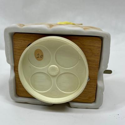 Bisque Porcelain Music Box Figurine 2 Yellow Birds Parent & Child - no music