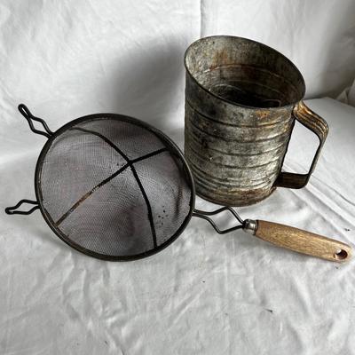 Vintage Kitchen Equipment (K-MK)