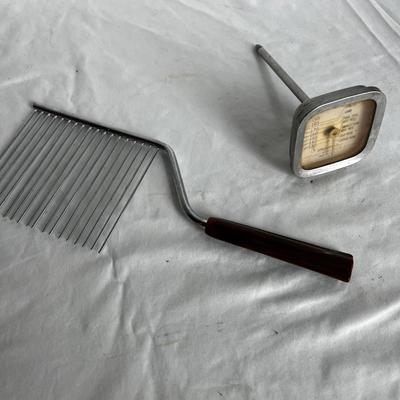 Vintage Kitchen Equipment (K-MK)