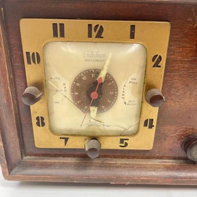 Vintage MCM TRAV-LER Clock Radio Electric Model 5170 Wood