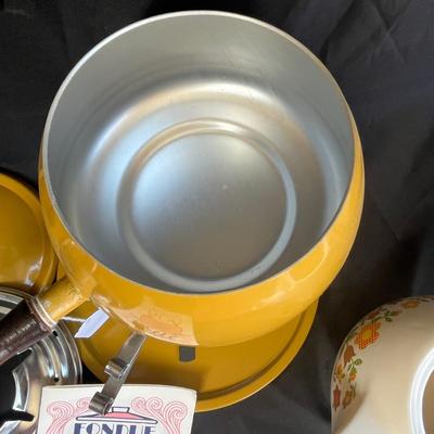 70s decor cookware lot