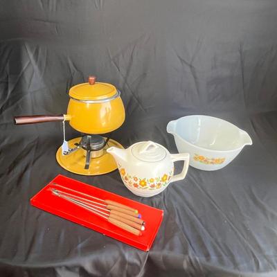 70s decor cookware lot