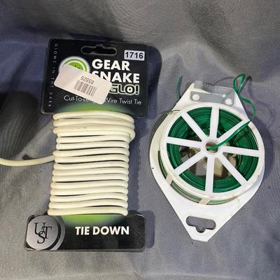 Plant support/tie down