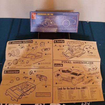 Vintage Model Car Kit #1, 427 Vette