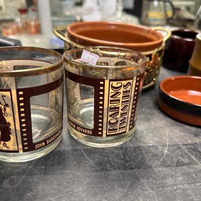 Brown houseware lot