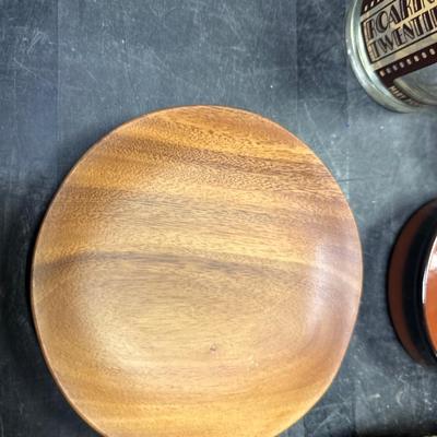 Brown houseware lot