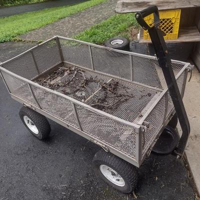 Metal Mesh Garden Pull Cart with Pnuematic Tires