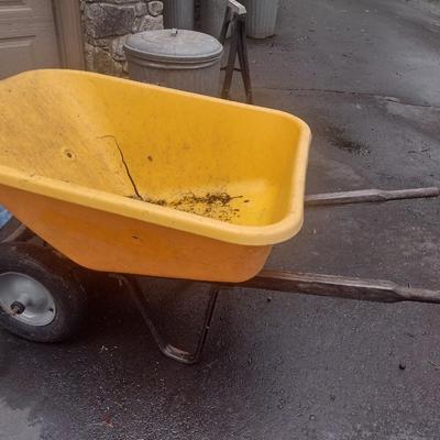 Composite Pan Wheelbarrow with Double Wheel