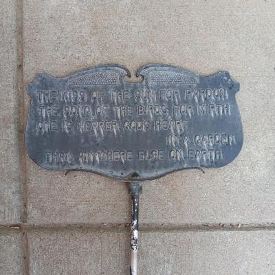 METAL STAKED GARDEN SIGN AND DOUBLE SHEPHERDS HOOK