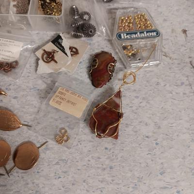 JEWELRY MAKING SUPPLIES
