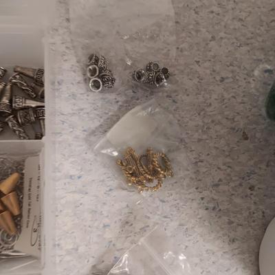 JEWELRY MAKING SUPPLIES