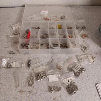 JEWELRY MAKING SUPPLIES