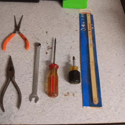 STANLEY TOOL BOX AND HAND TOOLS