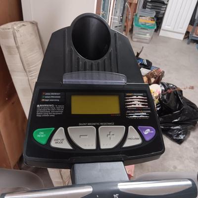 PRO-FORM 700 CARDIO CROSS TRAINER