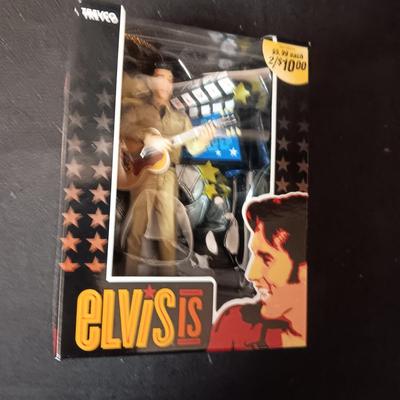 2 ELVIS PRESLEY ORNAMENTS