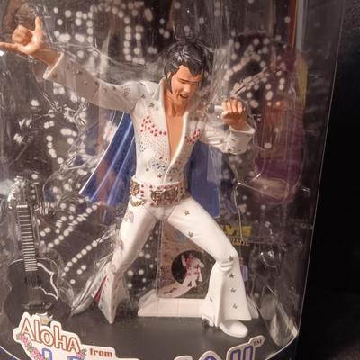 ELVIS PRESLEY "ALOHA FROM HAWAII" 6" FIGURE