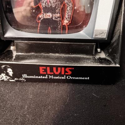 ELVIS PRESLEY ILLUMINATED MUSICAL "SUSPICIOUS MINDS" ORNAMENT