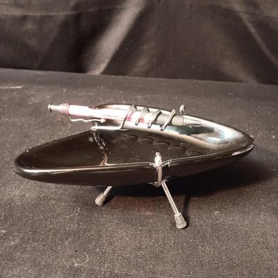 RETRO ELVIS PRESLEY ASHTRAY ON A STAND