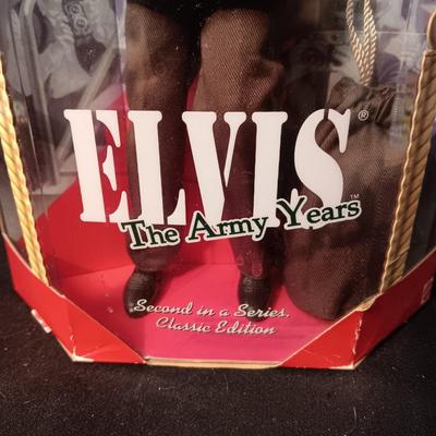 ELVIS THE ARMY YEARS FIGURE