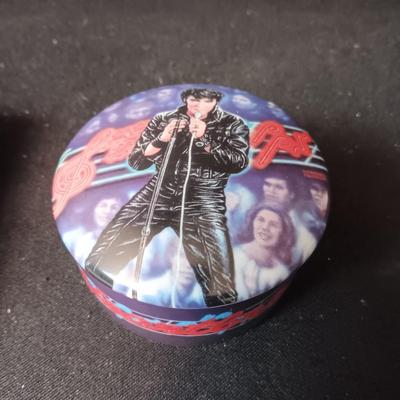 ELVIS MUSIC BOX, CARDBOARD STREET SIGN AND A TIN