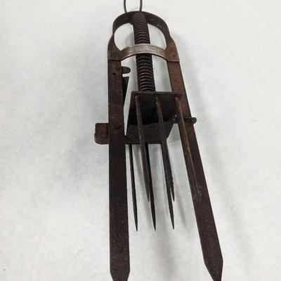 Vintage Mole Trap Animal Trap Co Litiz PA