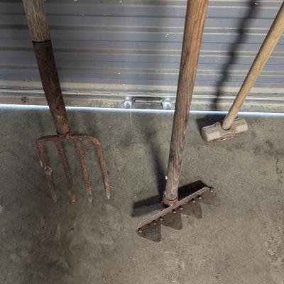 Vintage Farming/Garden Hand Tools
