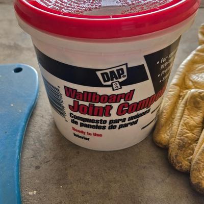 Mixed Home Repair Lot