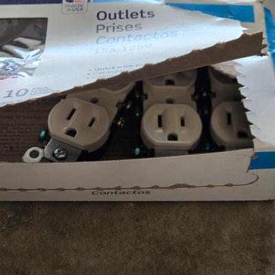 Mixed Home Items Lot
